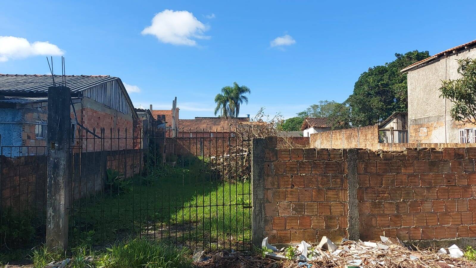 #713 - Terreno para Venda em Itapoá - SC