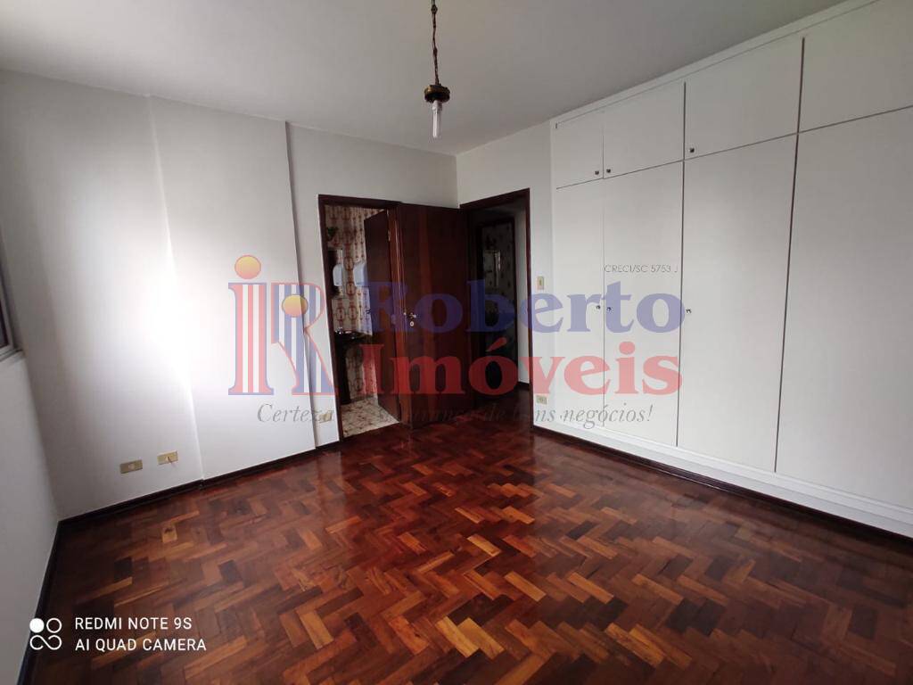 Apartamento à venda com 4 quartos, 102m² - Foto 2