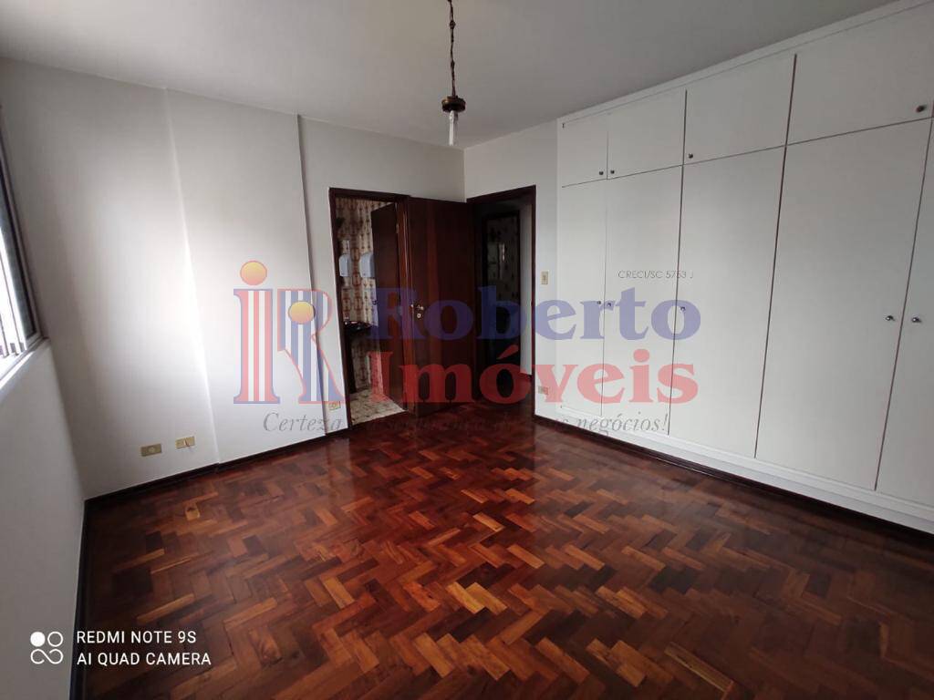 Apartamento à venda com 4 quartos, 102m² - Foto 4