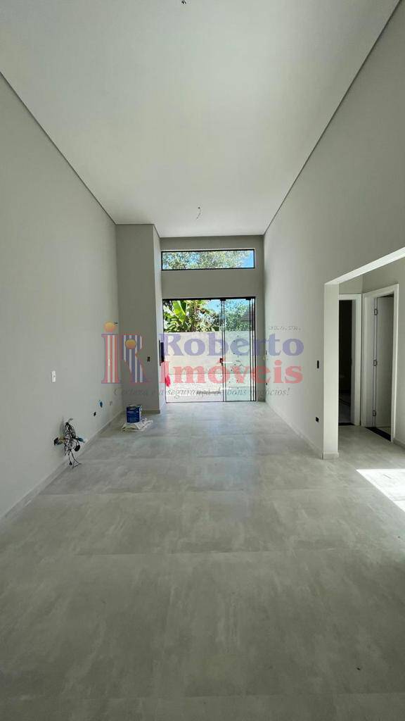 Casa à venda com 2 quartos, 88m² - Foto 8