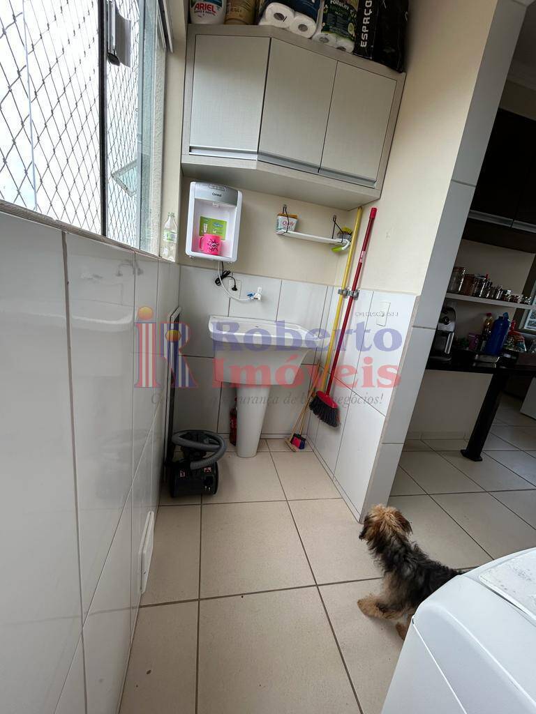 Apartamento à venda com 2 quartos, 61m² - Foto 8