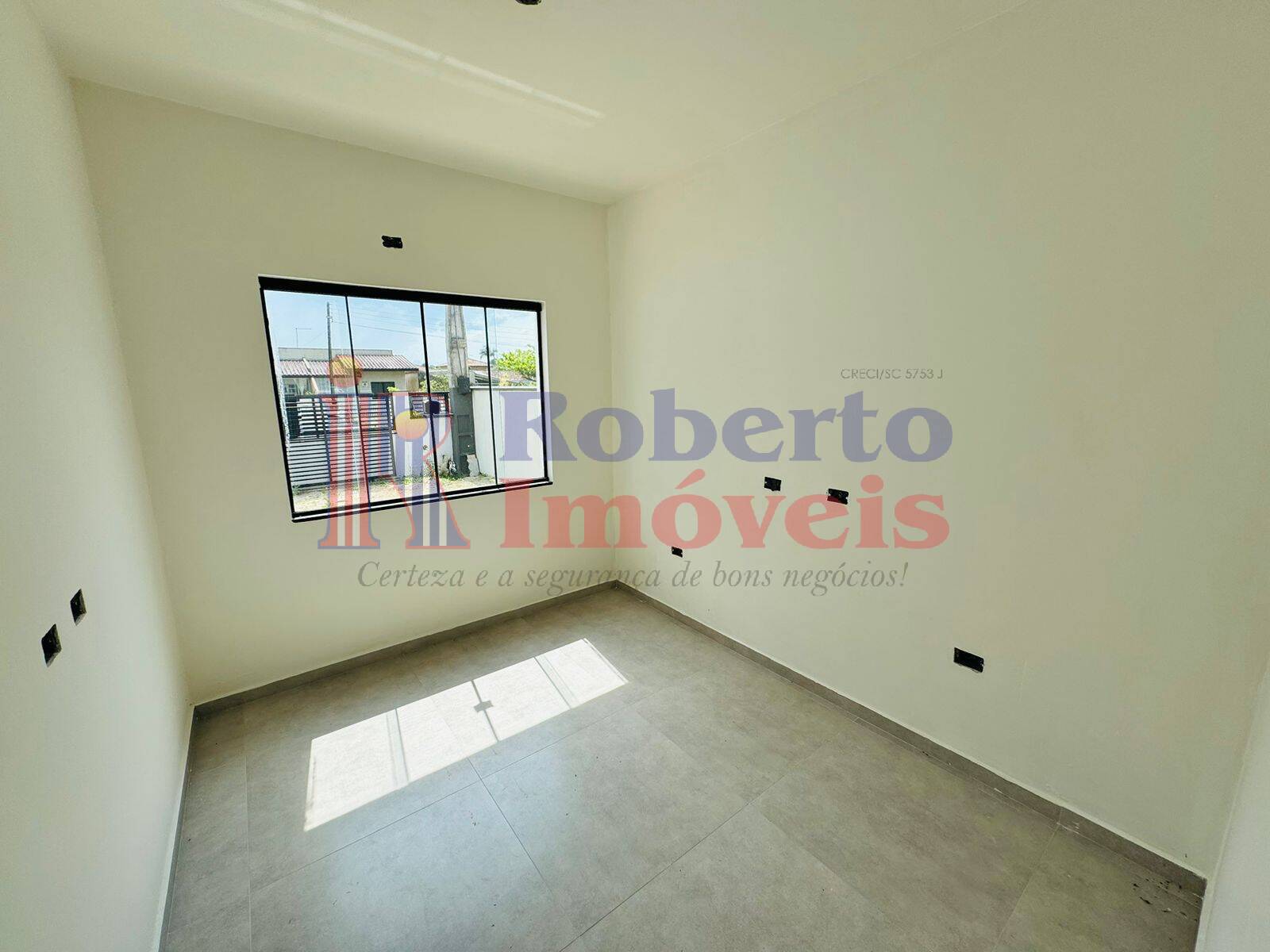 Casa à venda com 3 quartos, 87m² - Foto 19