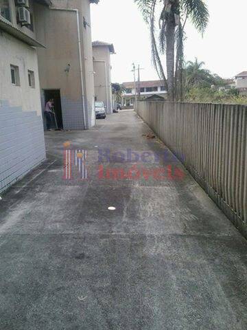 Apartamento à venda com 2 quartos, 69m² - Foto 9